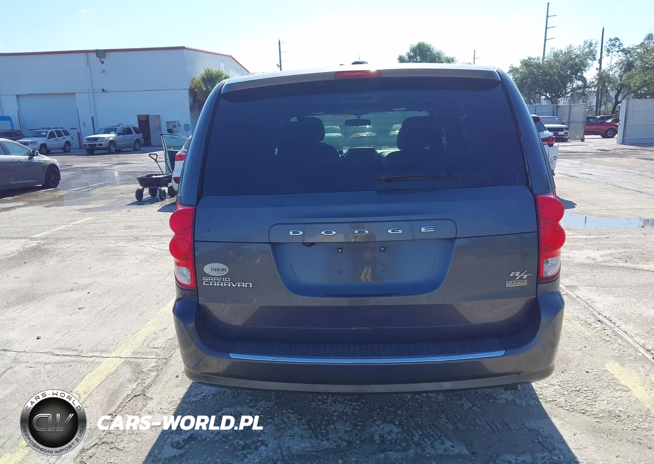 2016 Dodge Grand Caravan R-T VIN:2C4RDGEG9GR367439 - 16
