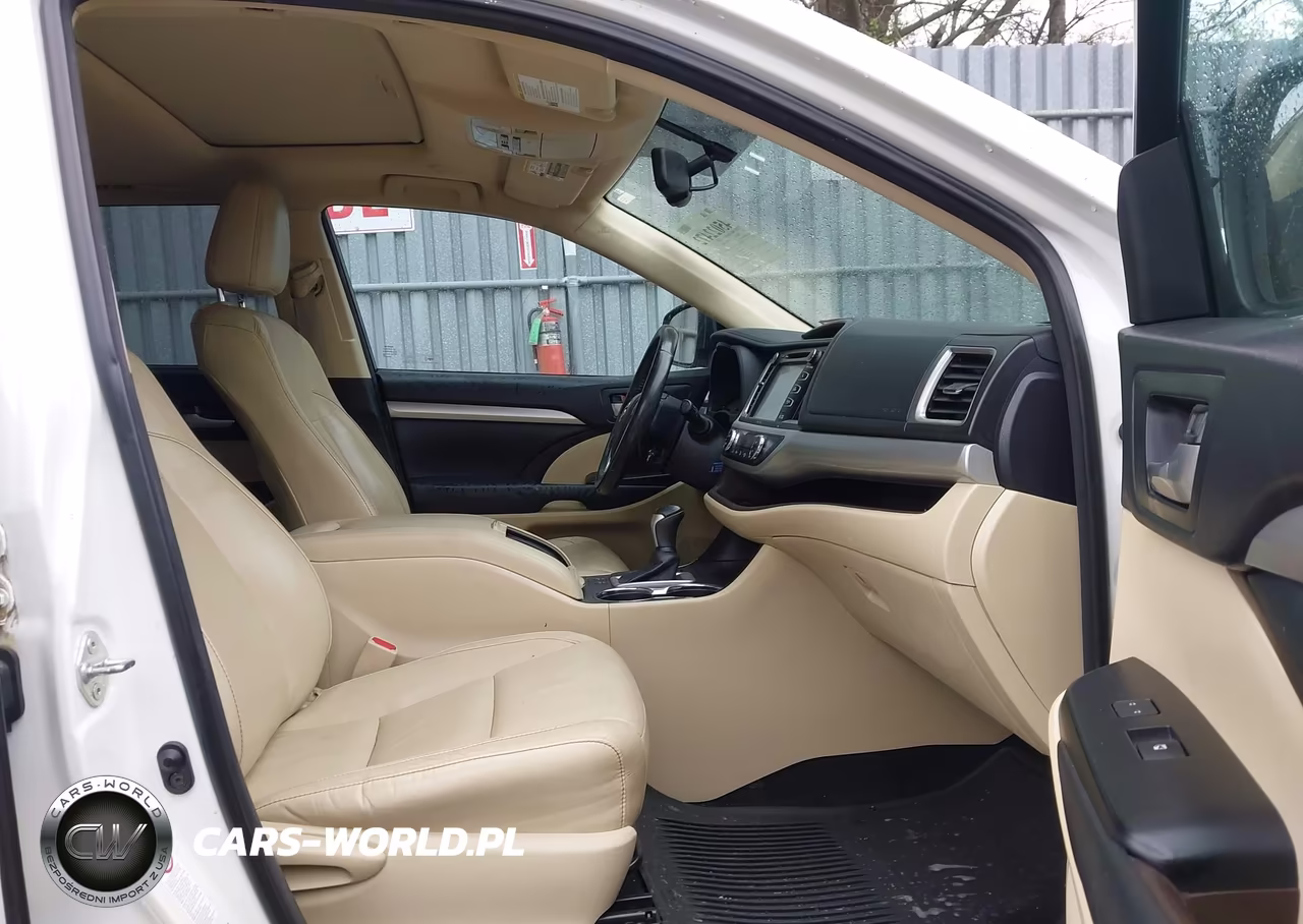 2015 Toyota Highlander Xle V6 VIN:5TDJKRFH2FS167823 - 5