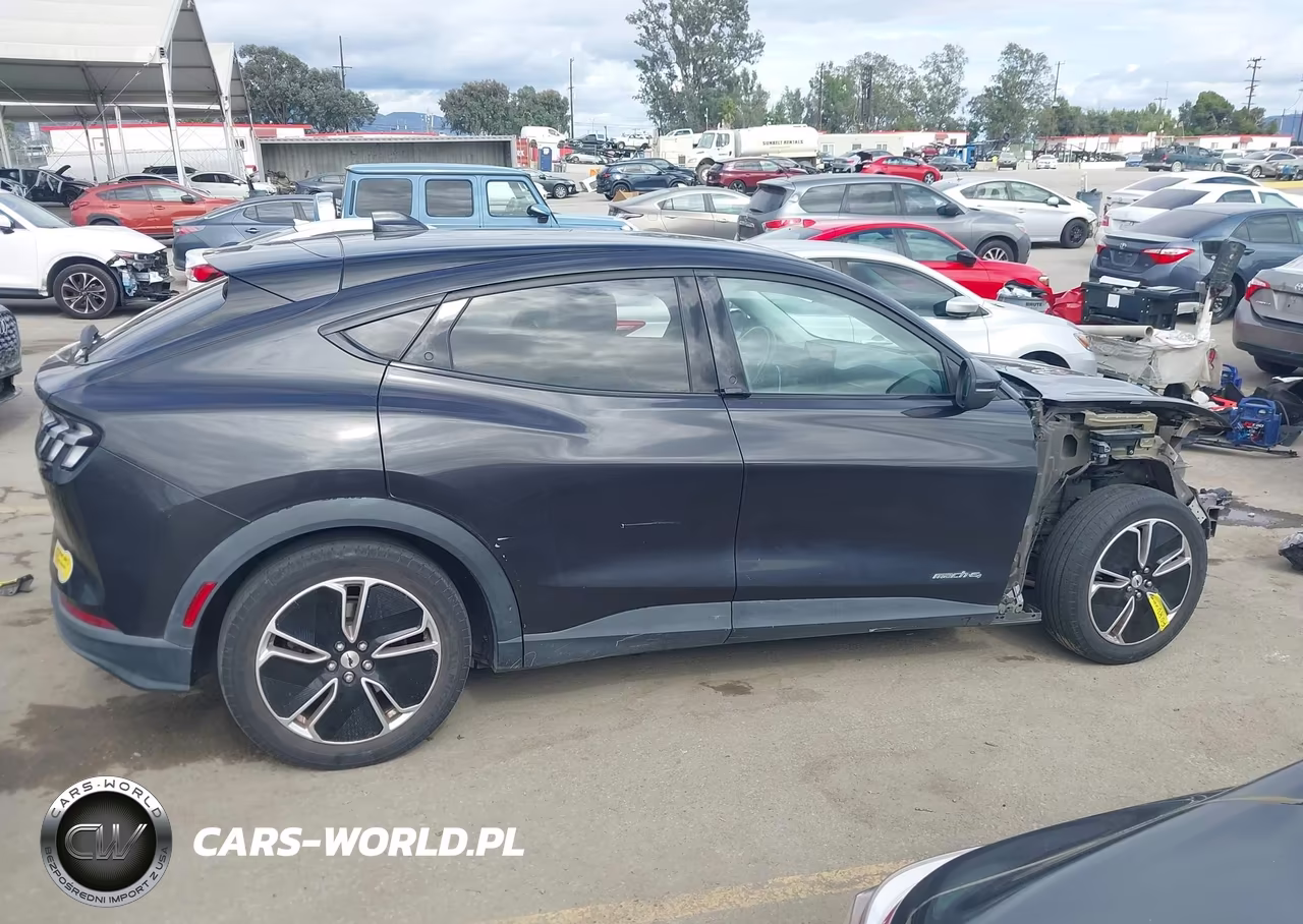 2022 Ford Mustang Mach-E Select VIN:3FMTK1SSXNMA52280 - 14