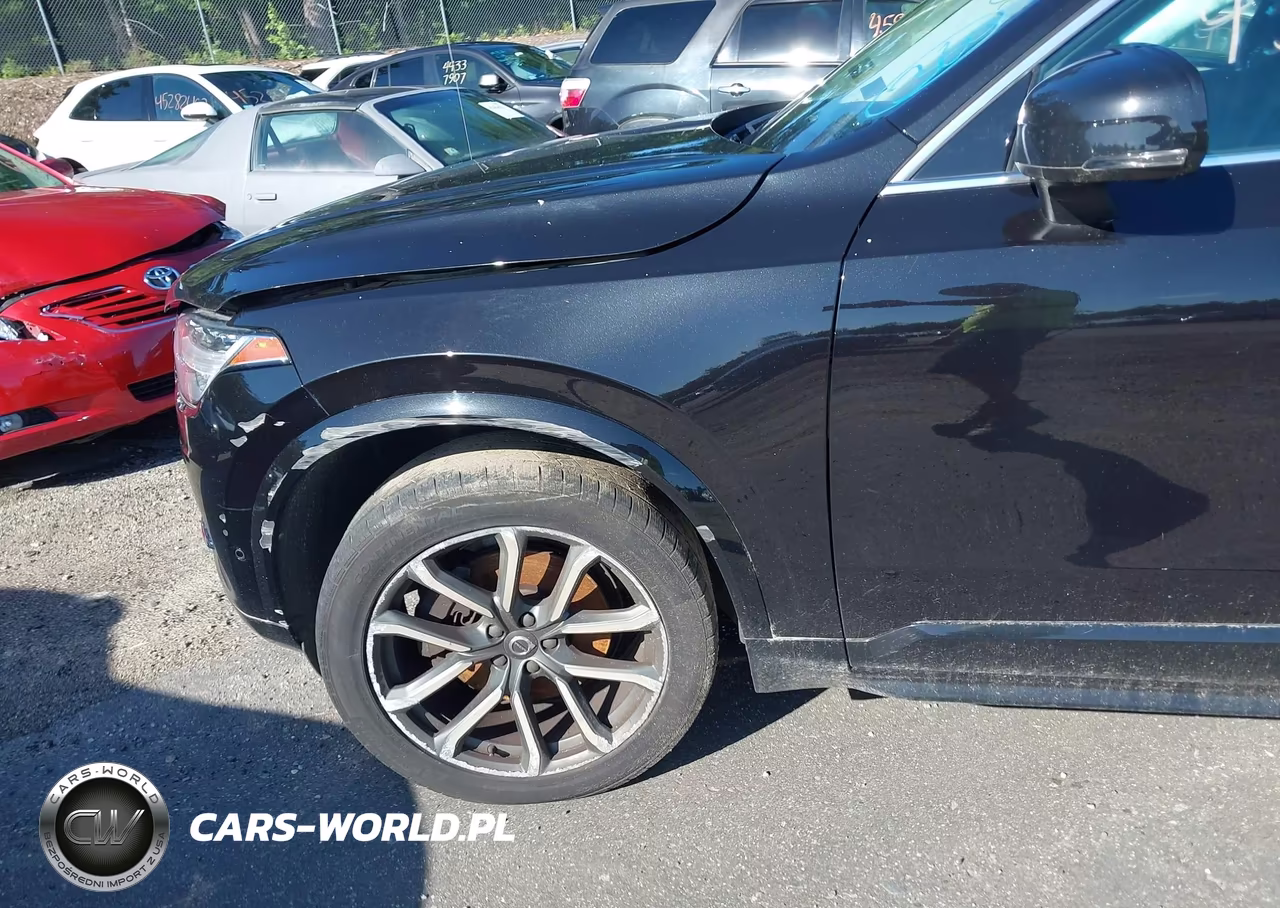 2017 Volvo Xc90 T6 Momentum VIN:YV4A22PK6H1187801 - 18
