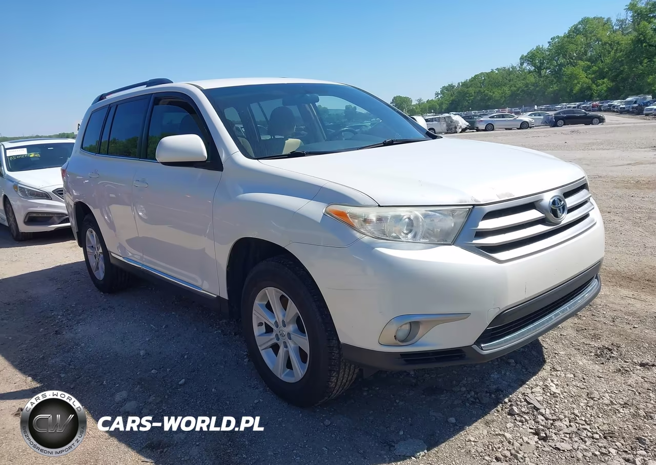 2013 Toyota Highlander Base Plus V6