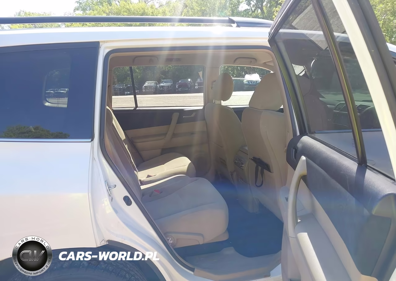 2013 Toyota Highlander Base Plus V6 VIN:5TDBK3EH8DS255162 - 8