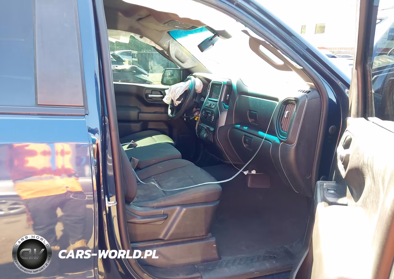 2020 Chevrolet Silverado 1500 VIN:3GCPYBEKXLG370790 - 5