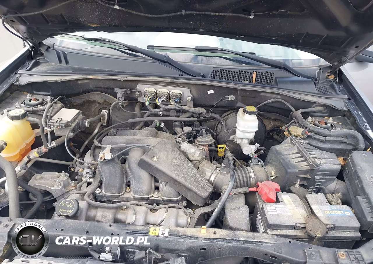 2008 Ford Escape Xlt VIN:1FMCU93128KA09403 - 10