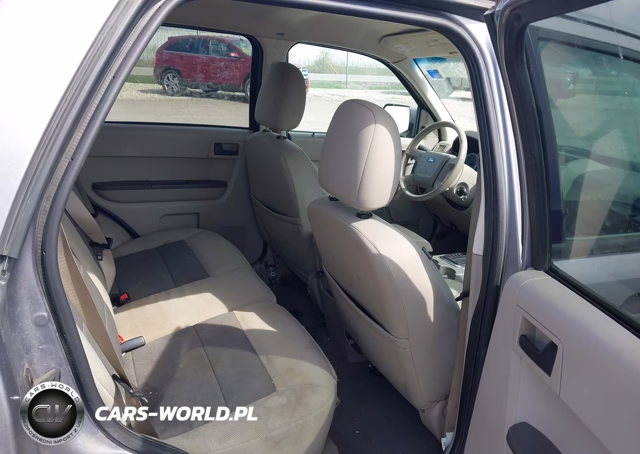 2008 Ford Escape Xlt VIN:1FMCU93128KA09403 - 8