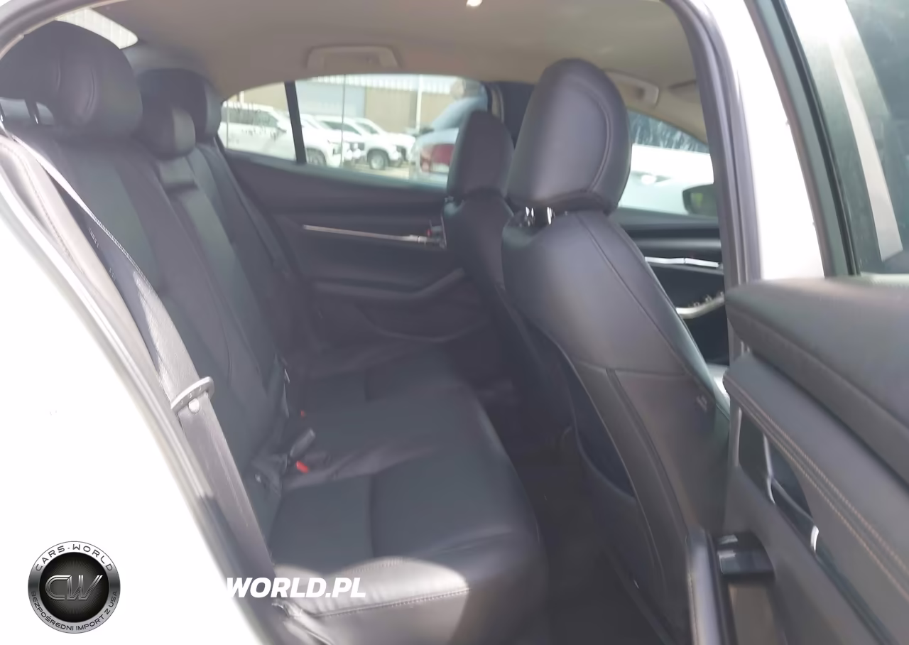 2020 Mazda Mazda3 Preferred Package VIN:3MZBPADL4LM133714 - 8