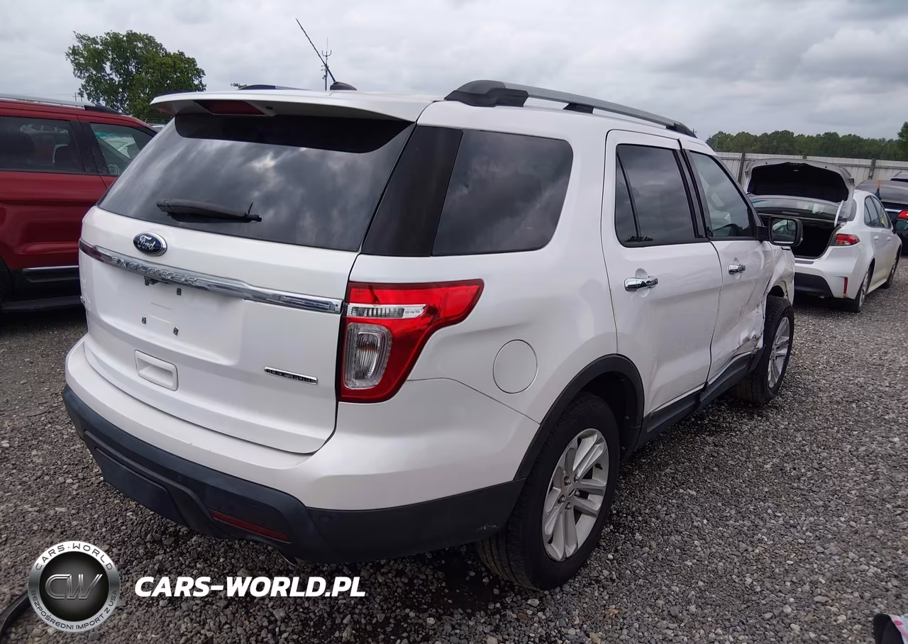 2013 Ford Explorer Xlt VIN:1FM5K7D85DGA16521 - 4