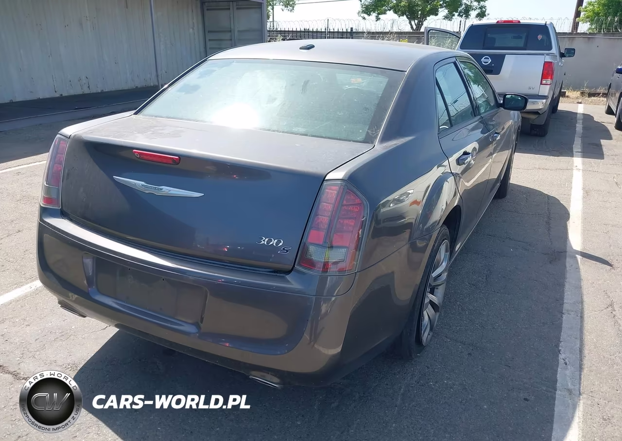 2014 Chrysler 300 300S VIN:2C3CCABGXEH365538 - 4
