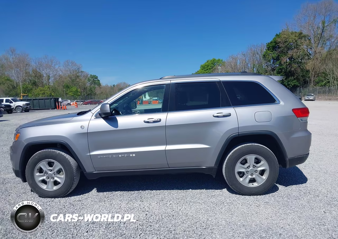2016 Jeep Grand Cherokee Laredo VIN:1C4RJFAG1GC461025 - 14