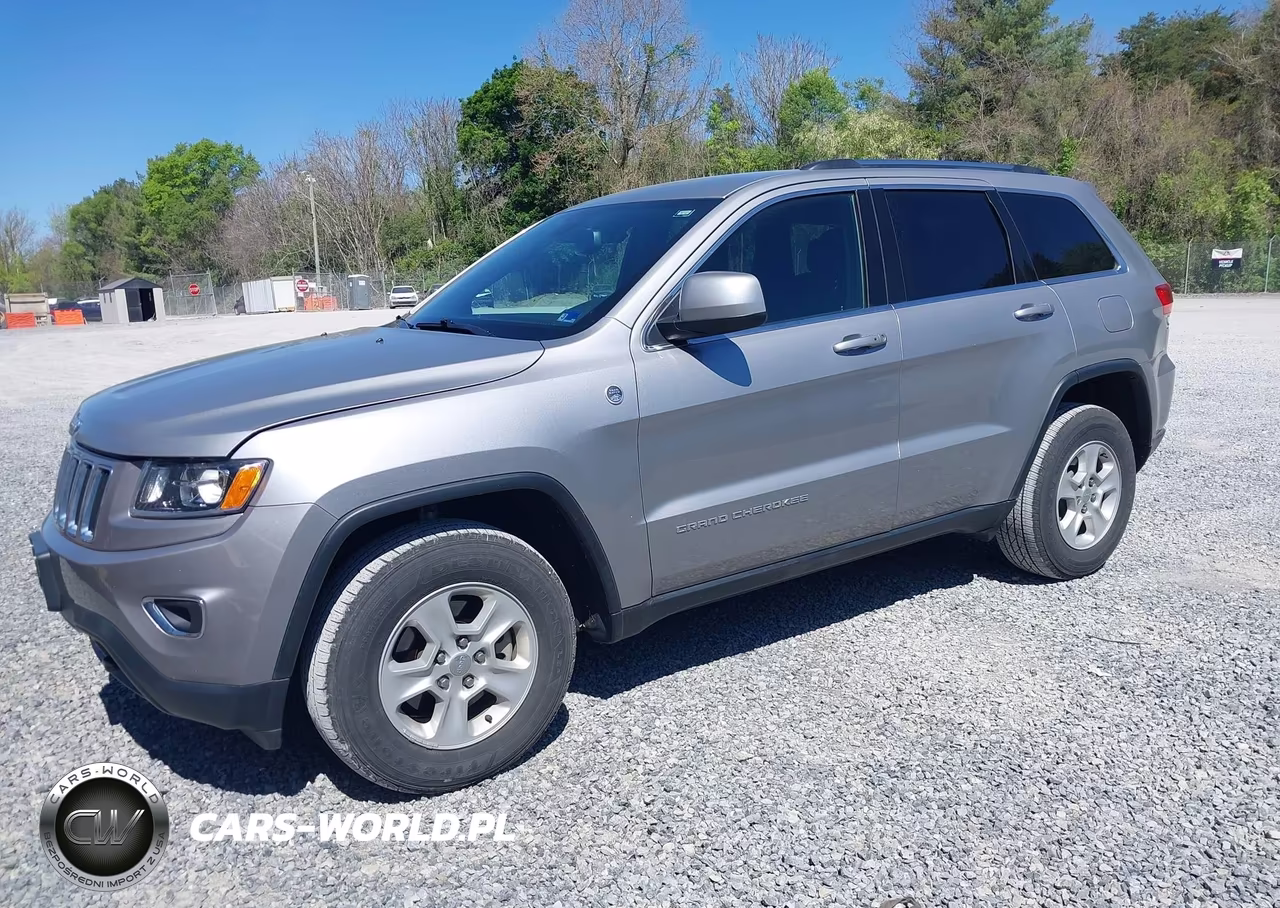 2016 Jeep Grand Cherokee Laredo VIN:1C4RJFAG1GC461025 - 2