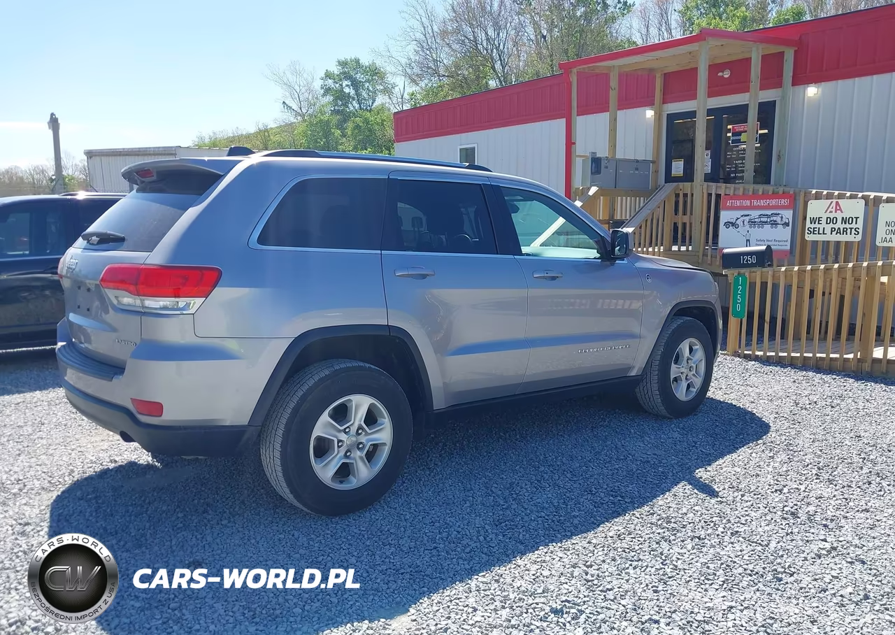 2016 Jeep Grand Cherokee Laredo VIN:1C4RJFAG1GC461025 - 4