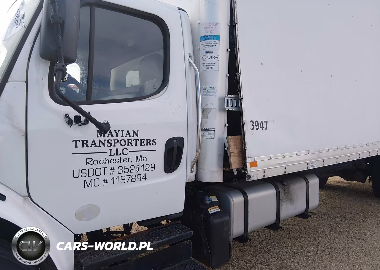2018 Freightliner M2 106 VIN:1FVACWFB5JHJP3947 - 11