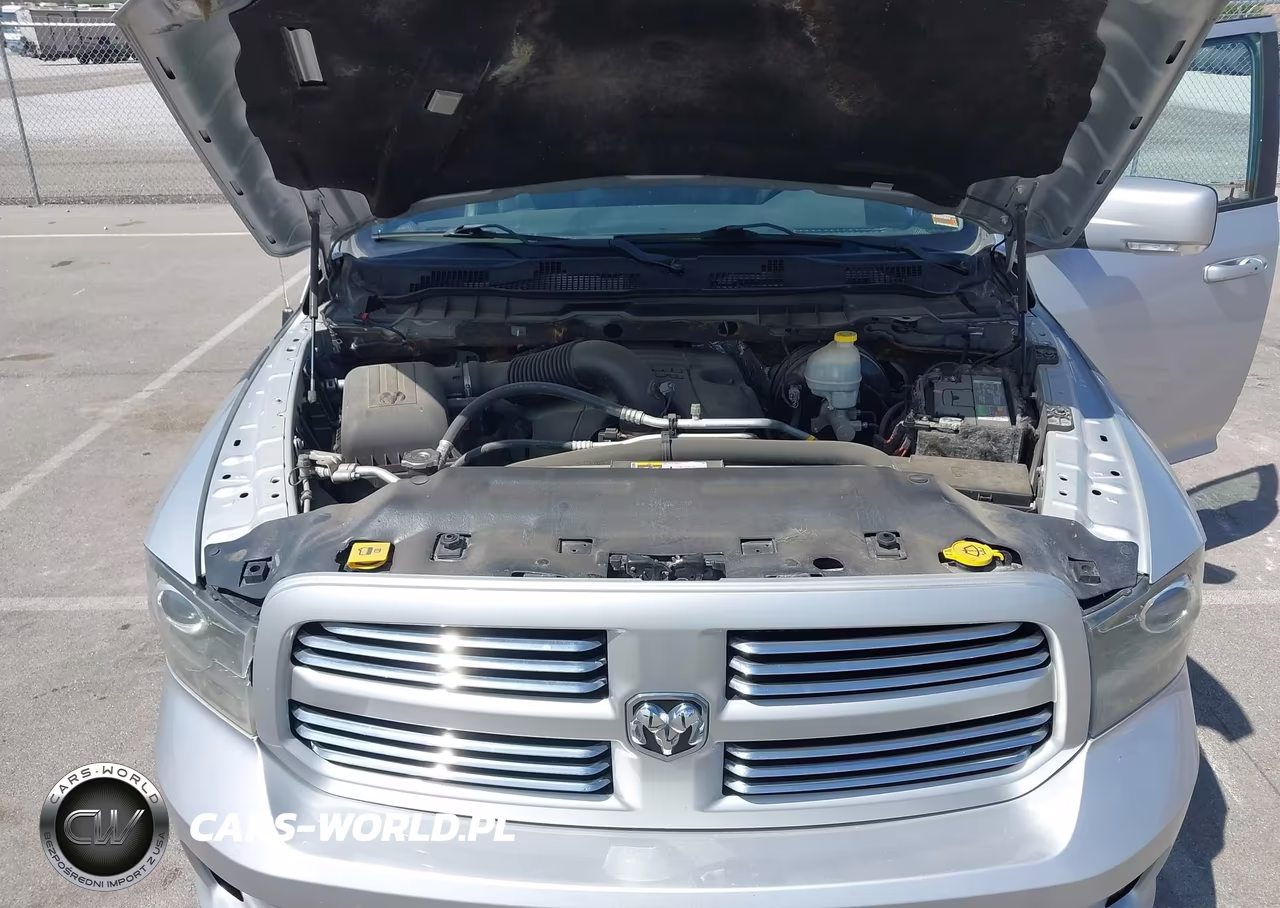 2015 Ram 1500 Sport VIN:1C6RR7MT6FS787132 - 10