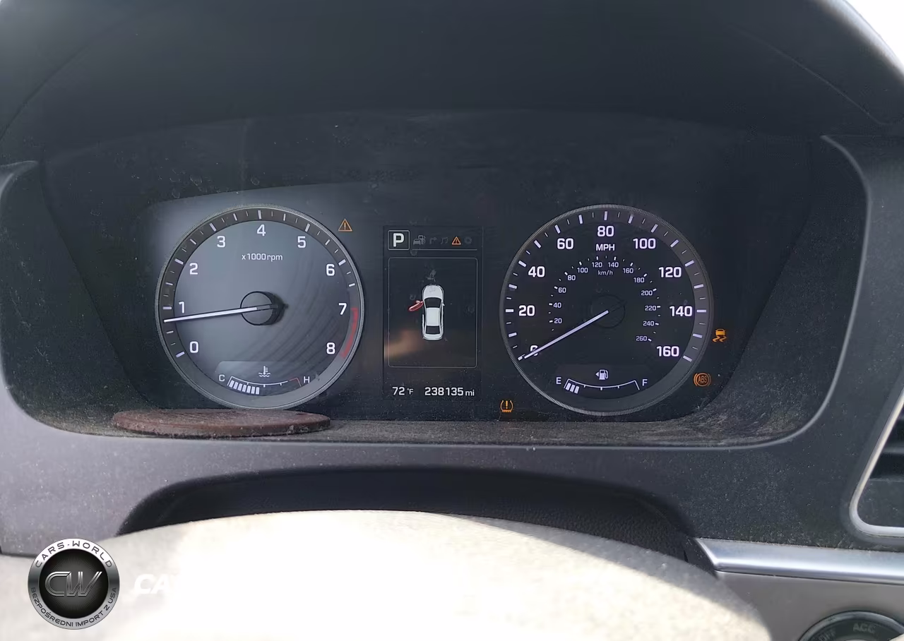 2015 Hyundai Sonata Sport VIN:5NPE34AF9FH061897 - 7