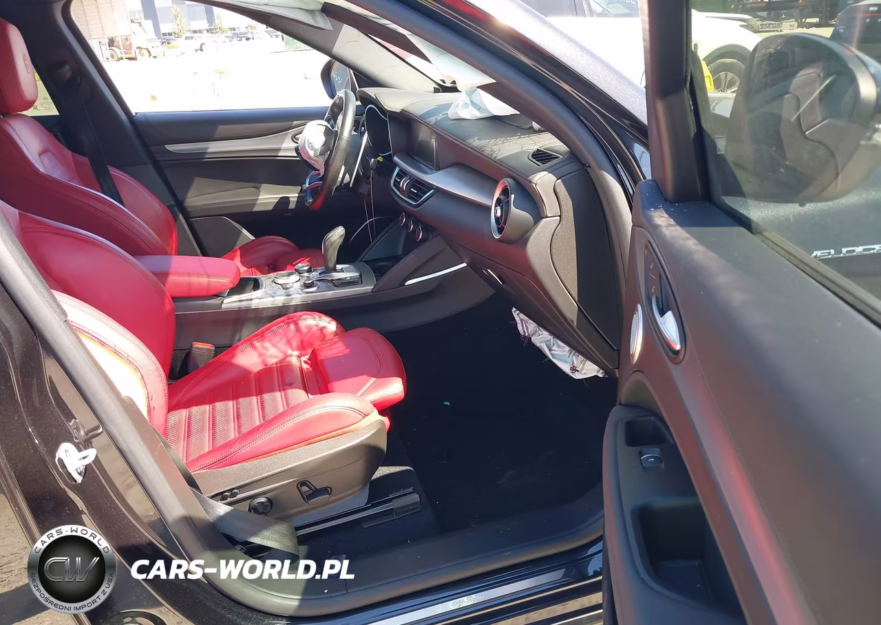 2022 Alfa Romeo Stelvio Veloce Ti Awd VIN:ZASPAKBN1N7D28615 - 5