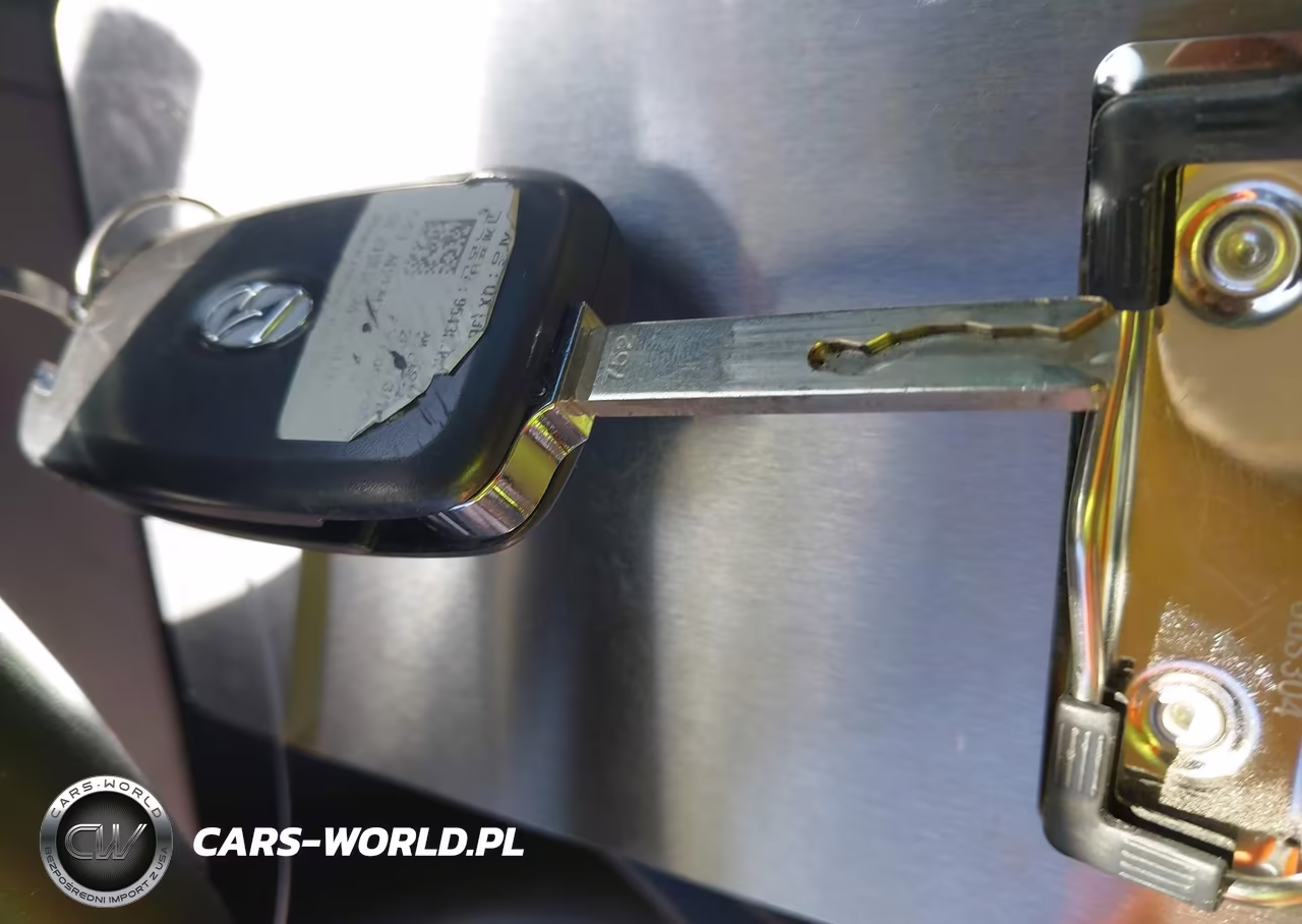 2023 Hyundai Venue Sel VIN:KMHRC8A39PU252608 - 11