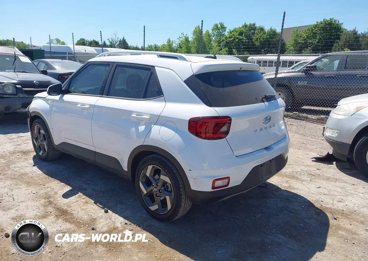2023 Hyundai Venue Sel VIN:KMHRC8A39PU252608 - 3