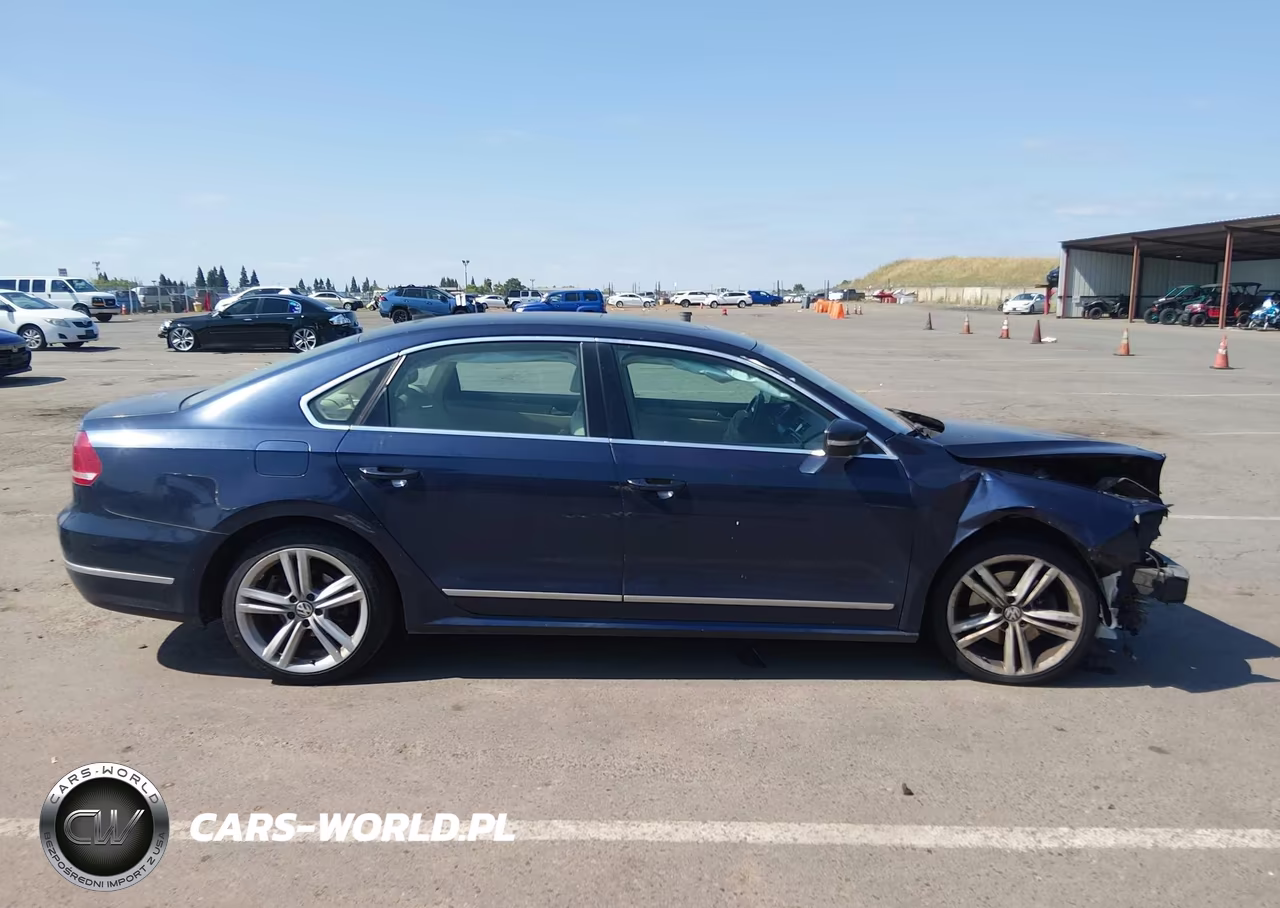 2015 Volkswagen Passat 2.0L Tdi Se VIN:1VWBV7A37FC057117 - 13