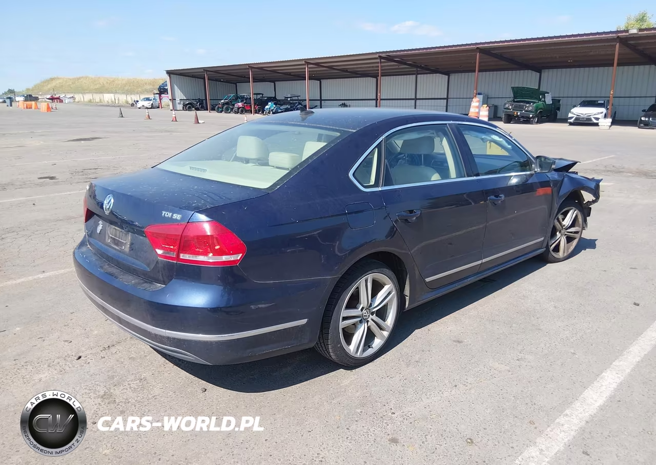 2015 Volkswagen Passat 2.0L Tdi Se VIN:1VWBV7A37FC057117 - 4