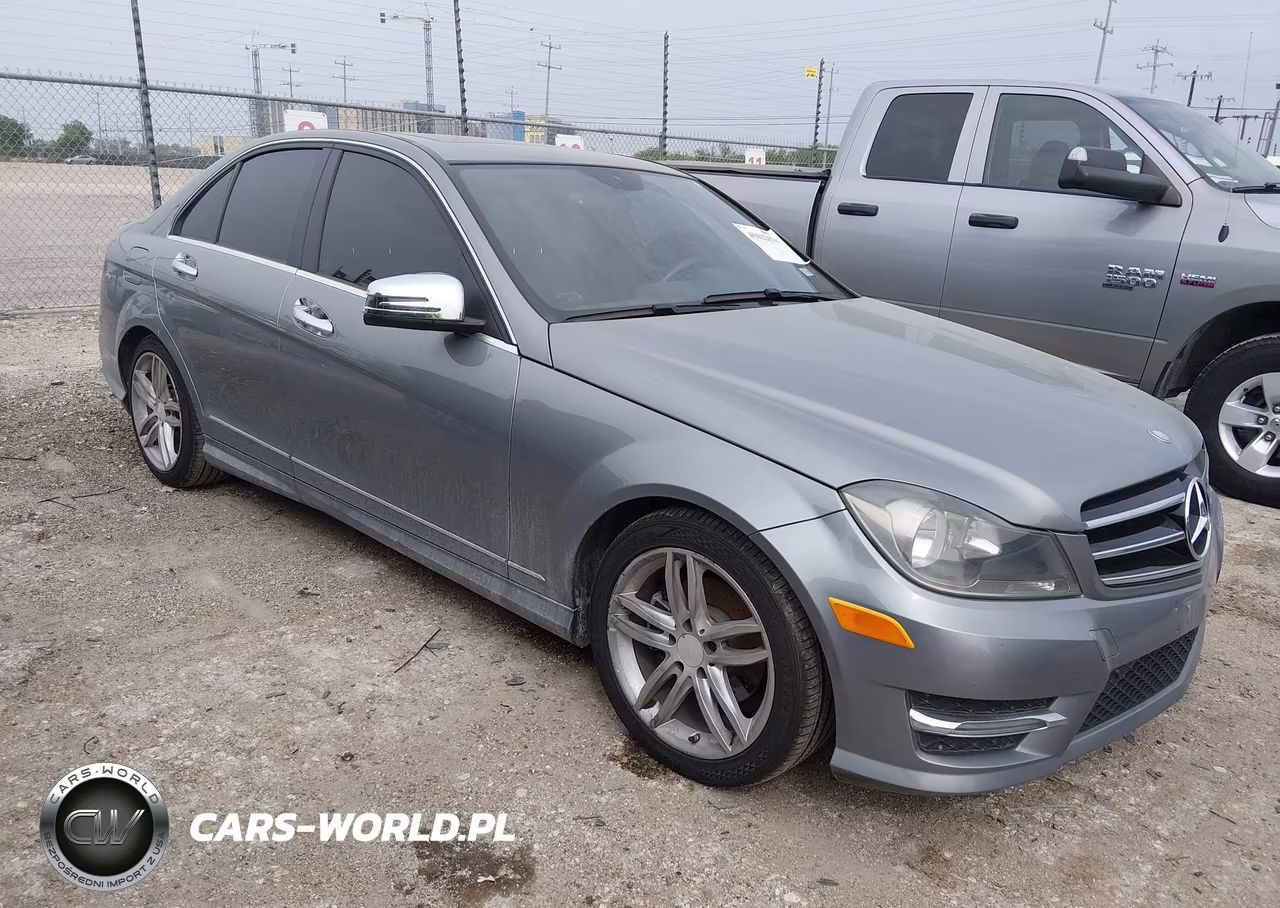 2014 Mercedes-Benz C 250 Sport