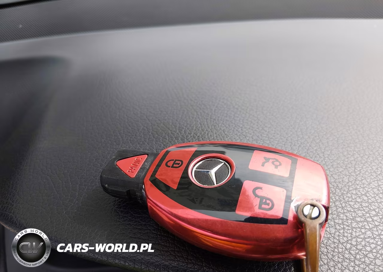 2014 Mercedes-Benz C 250 Sport VIN:WDDGF4HB7ER304915 - 11