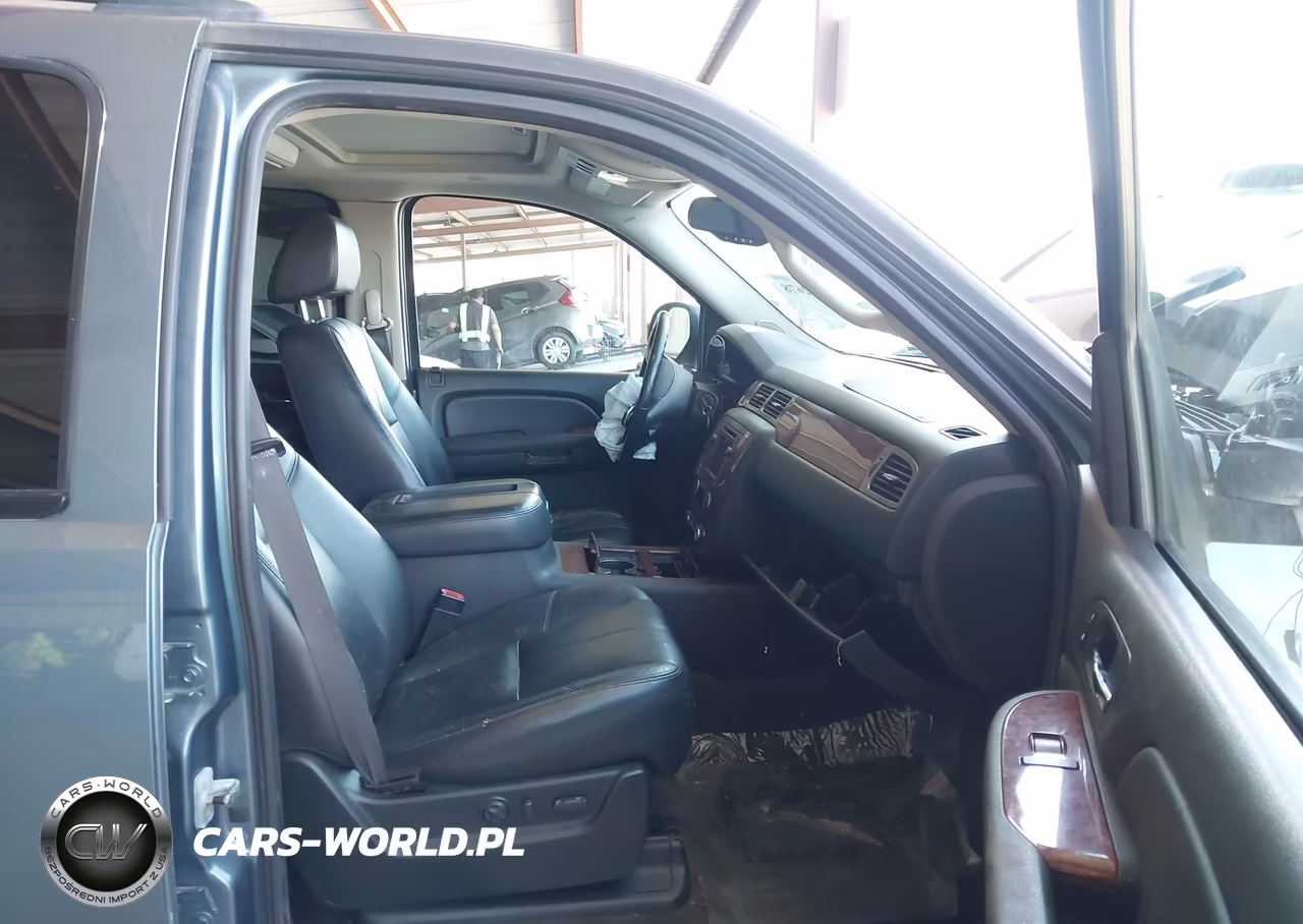 2008 Chevrolet Suburban 1500 Lt VIN:3GNFK16Y18G233309 - 5