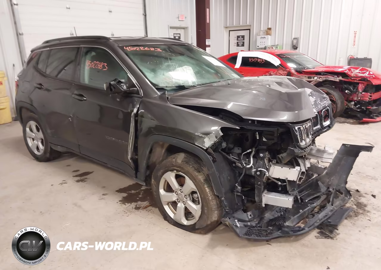 2020 Jeep Compass Latitude 4X4 – zdjęcie 1 z 15