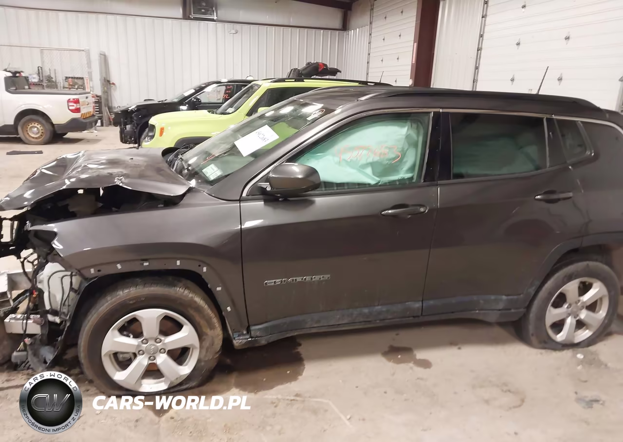 2020 Jeep Compass Latitude 4X4 VIN:3C4NJDBB1LT204595 - 13