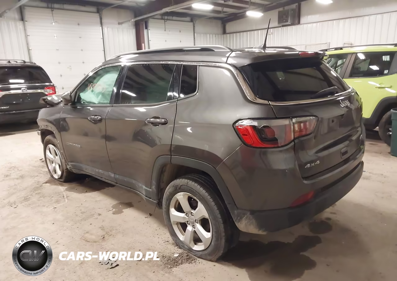 2020 Jeep Compass Latitude 4X4 VIN:3C4NJDBB1LT204595 - 3