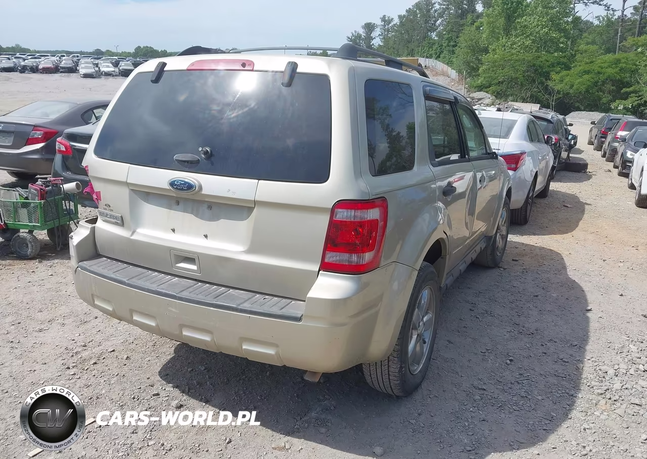 2012 Ford Escape Xlt VIN:1FMCU0D7XCKB48749 - 4