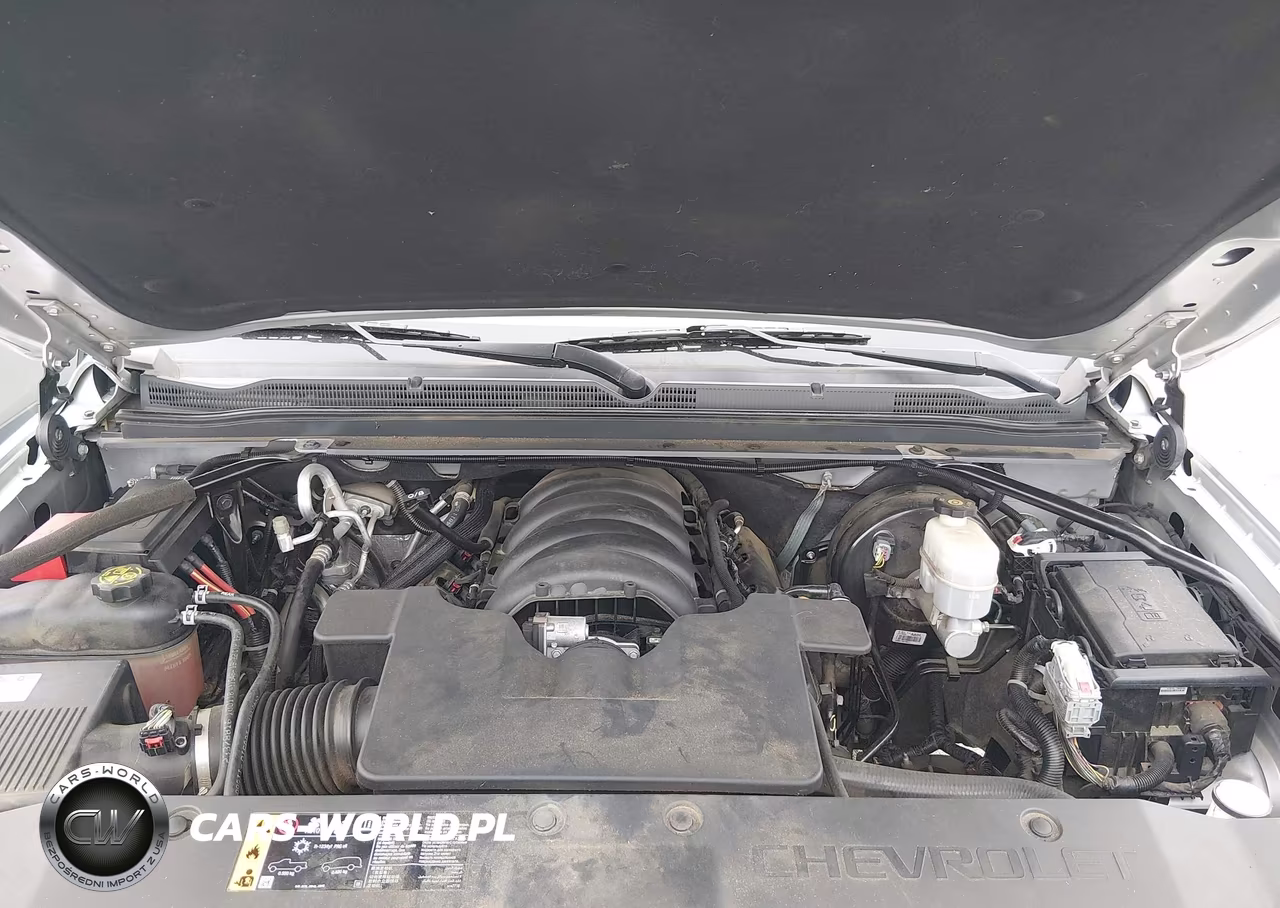 2019 Chevrolet Suburban Lt VIN:1GNSCHKC6KR195761 - 10