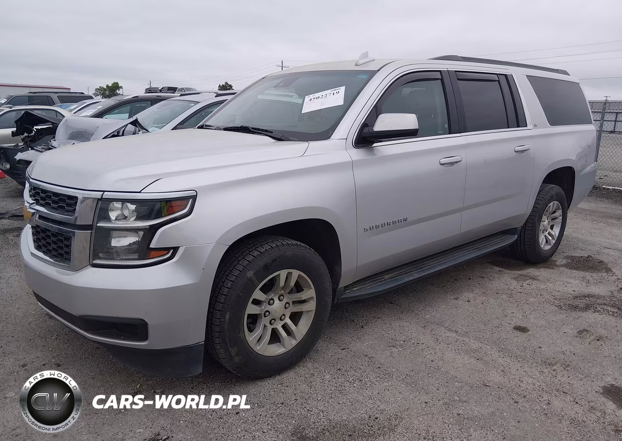 2019 Chevrolet Suburban Lt VIN:1GNSCHKC6KR195761 - 2