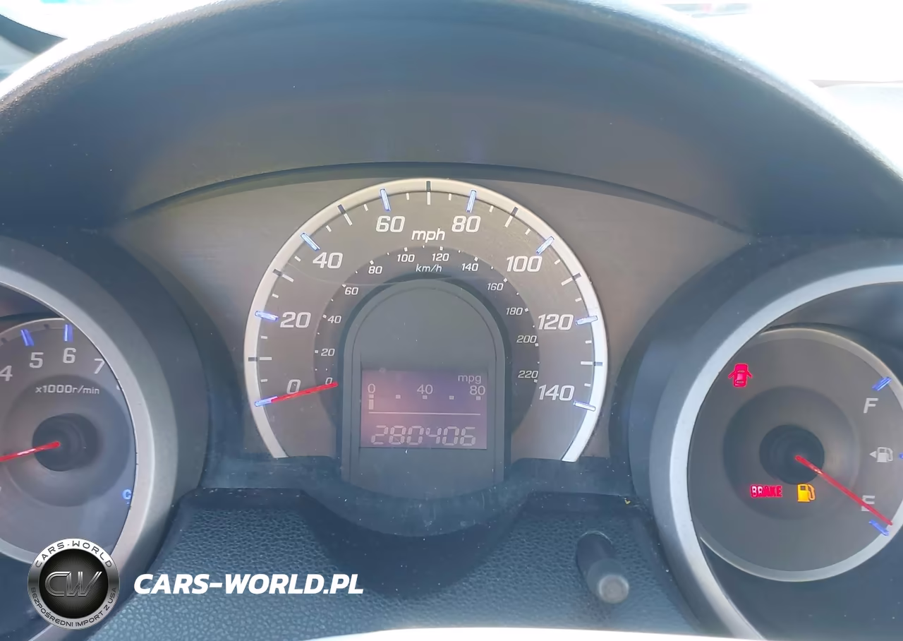 2011 Honda Fit VIN:JHMGE8G3XBS006344 - 7