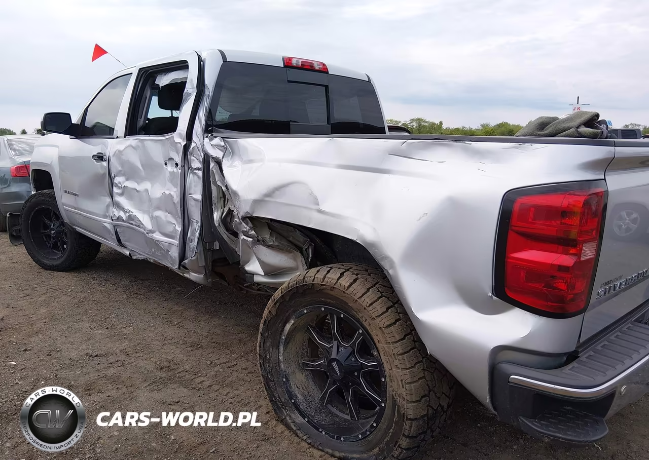 2015 Chevrolet Silverado 1500 1Lt VIN:1GCUKREC5FF205127 - 17