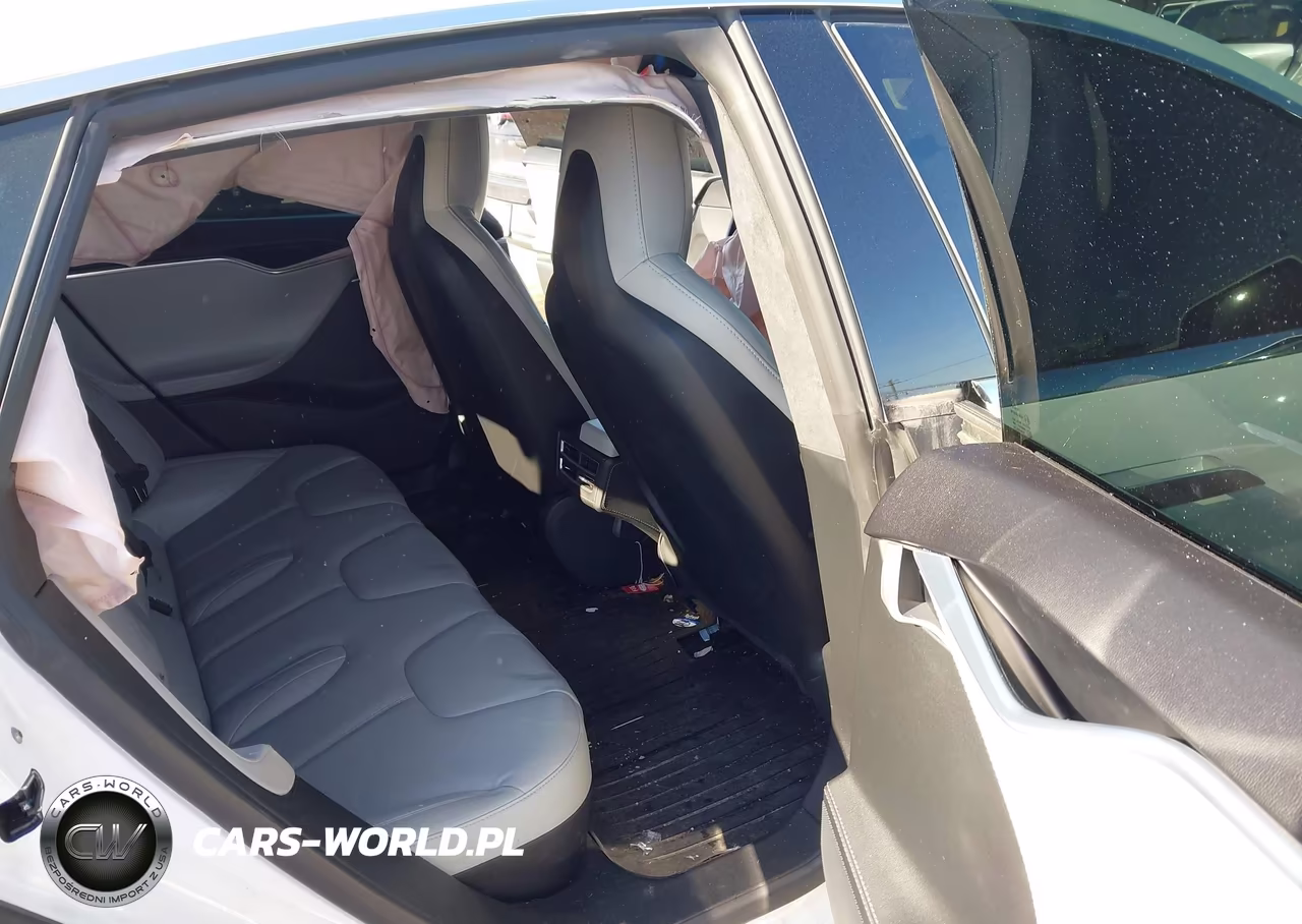 2014 Tesla Model S P85 VIN:5YJSA1H14EFP65276 - 8