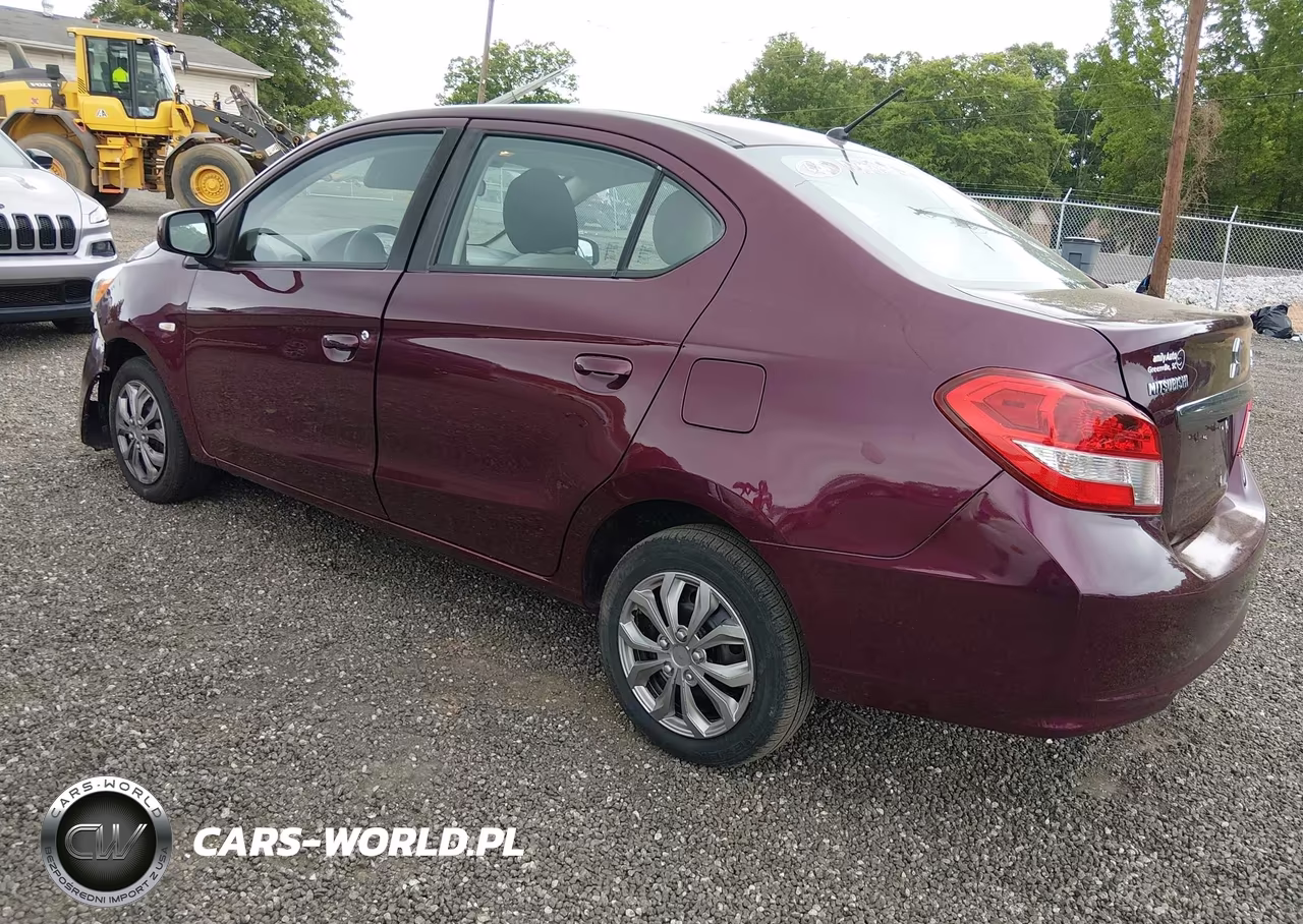 2018 Mitsubishi Mirage G4 Es VIN:ML32F3FJ7JHF15644 - 3