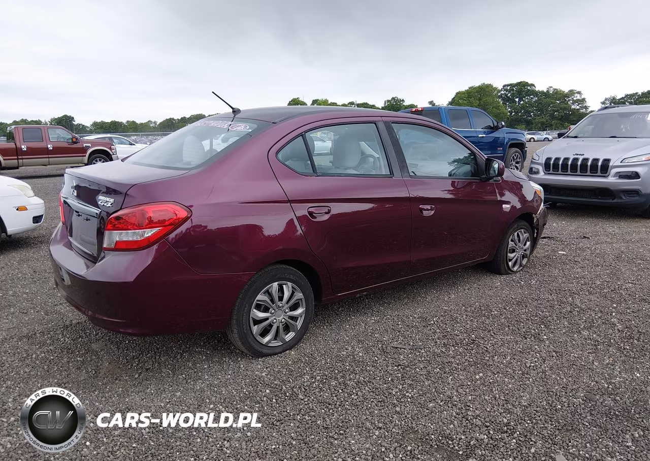 2018 Mitsubishi Mirage G4 Es VIN:ML32F3FJ7JHF15644 - 4