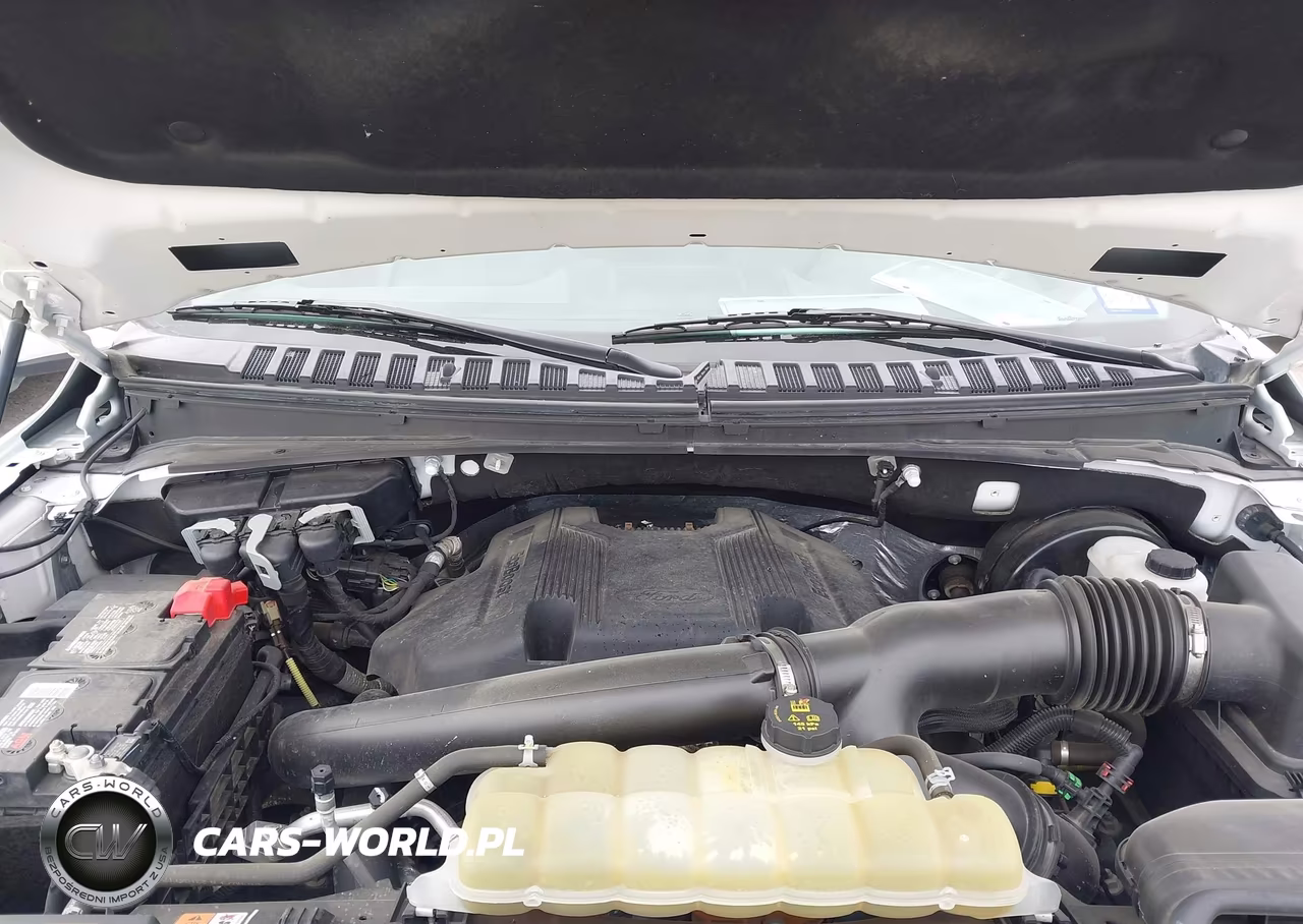 2020 Ford Expedition Xlt VIN:1FMJU1HT2LEA73032 - 10