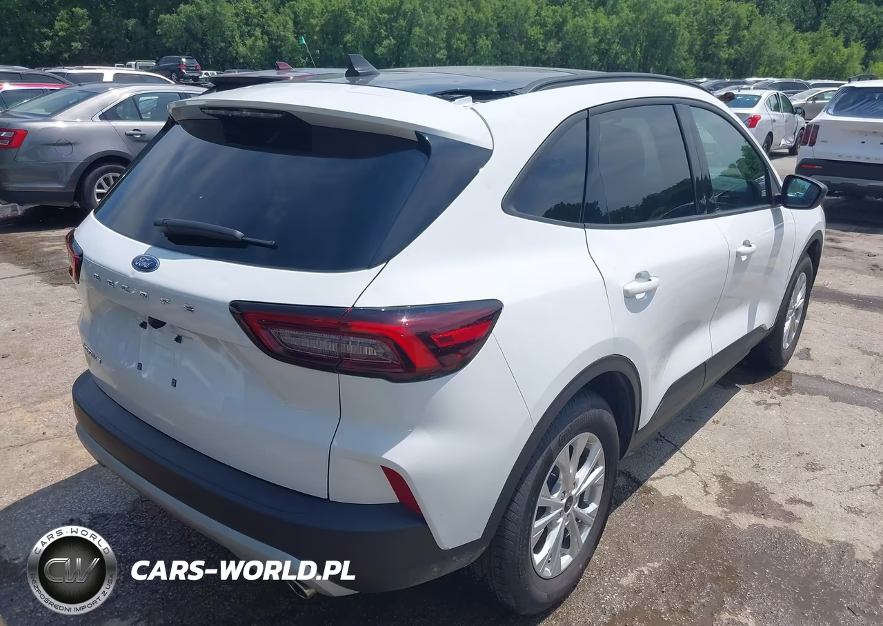 2025 Ford Escape Active VIN:1FMCU0GN2SUB48595 - 4