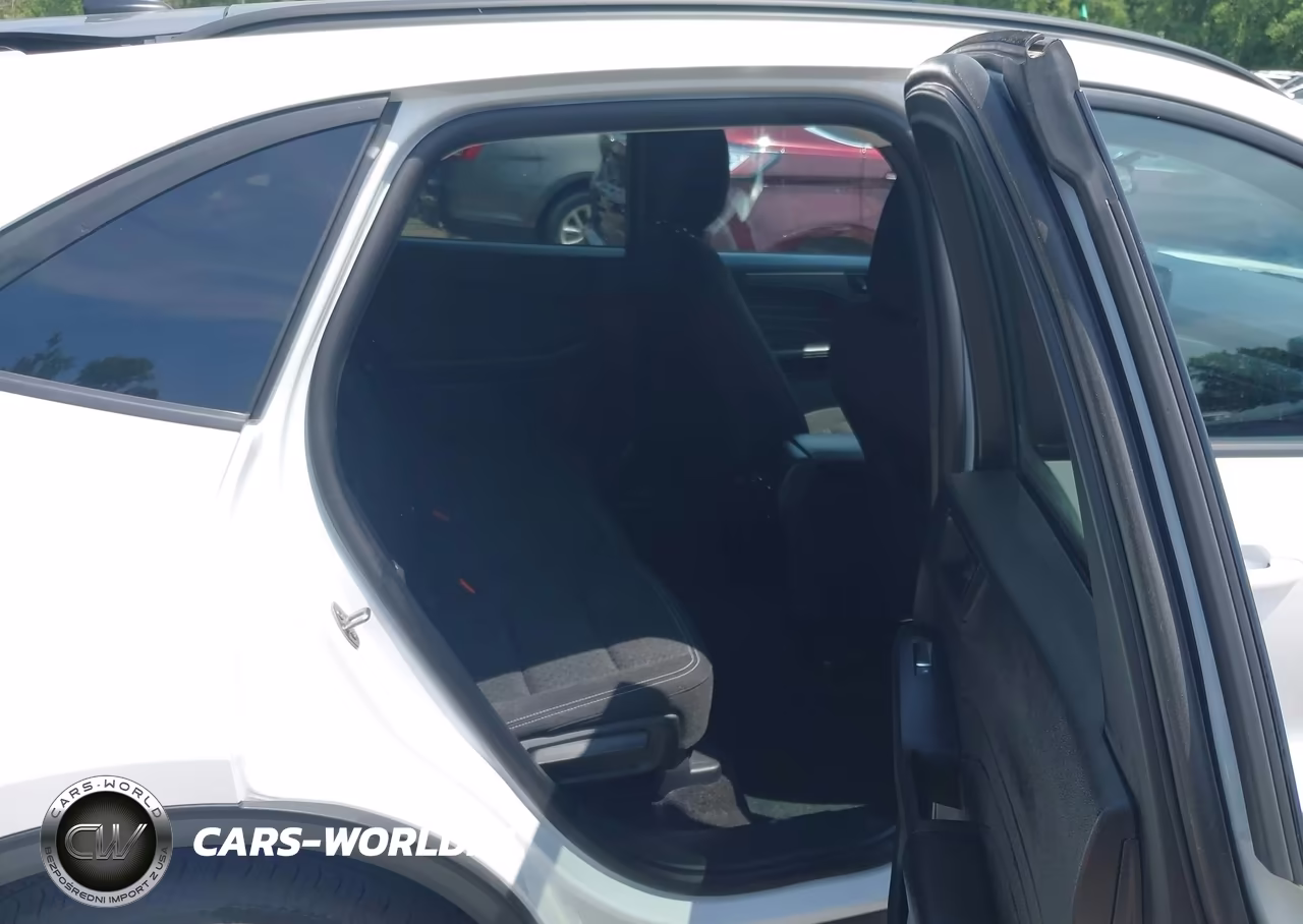 2025 Ford Escape Active VIN:1FMCU0GN2SUB48595 - 8
