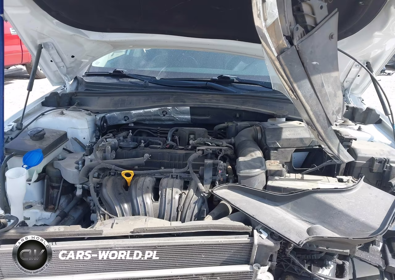 2018 Kia Optima S VIN:5XXGT4L39JG243552 - 10