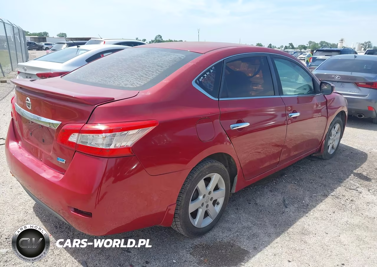 2014 Nissan Sentra S VIN:3N1AB7AP1EL685139 - 4