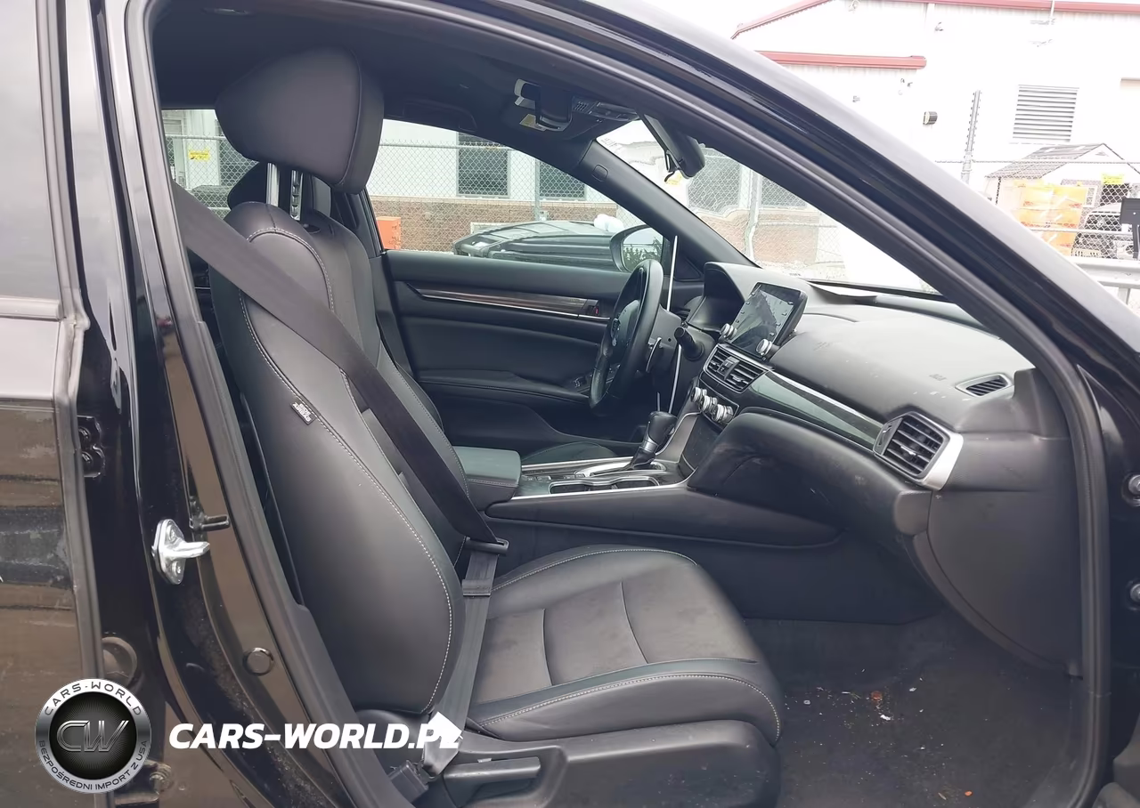 2022 Honda Accord Sport VIN:1HGCV1F37NA076632 - 5