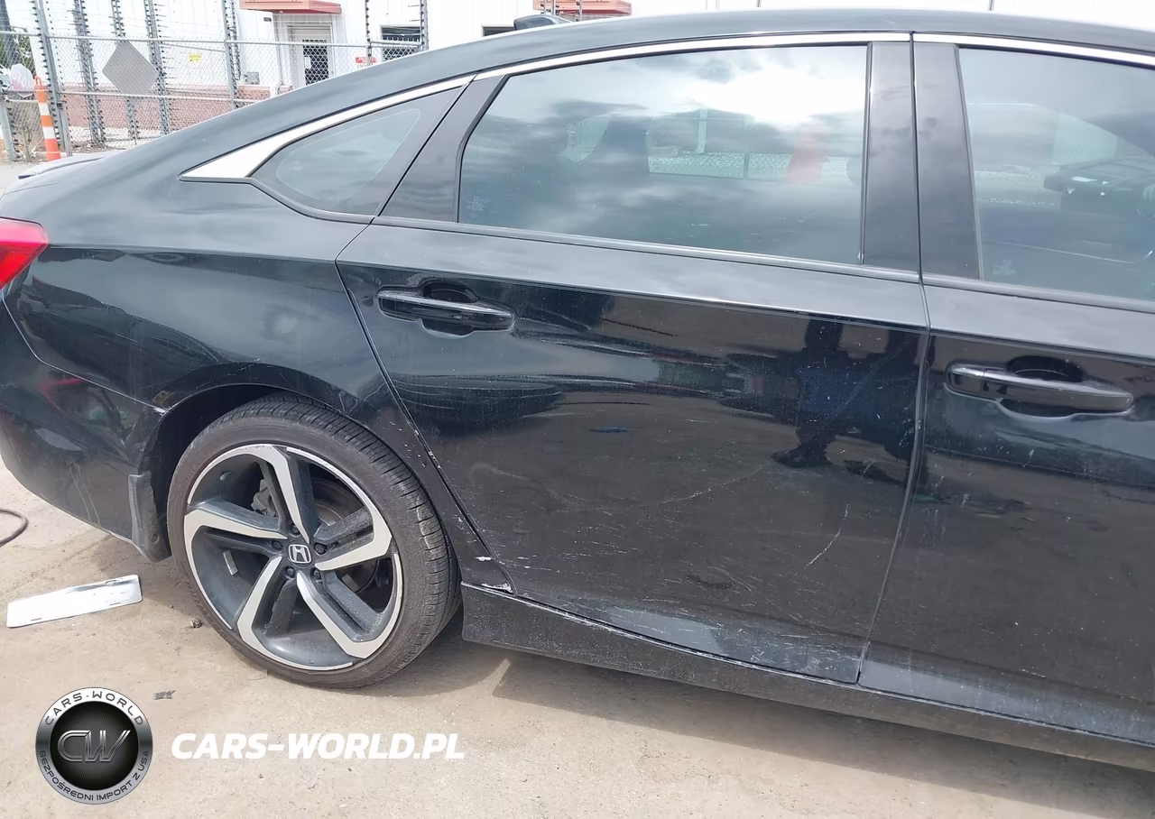 2022 Honda Accord Sport VIN:1HGCV1F37NA076632 - 6