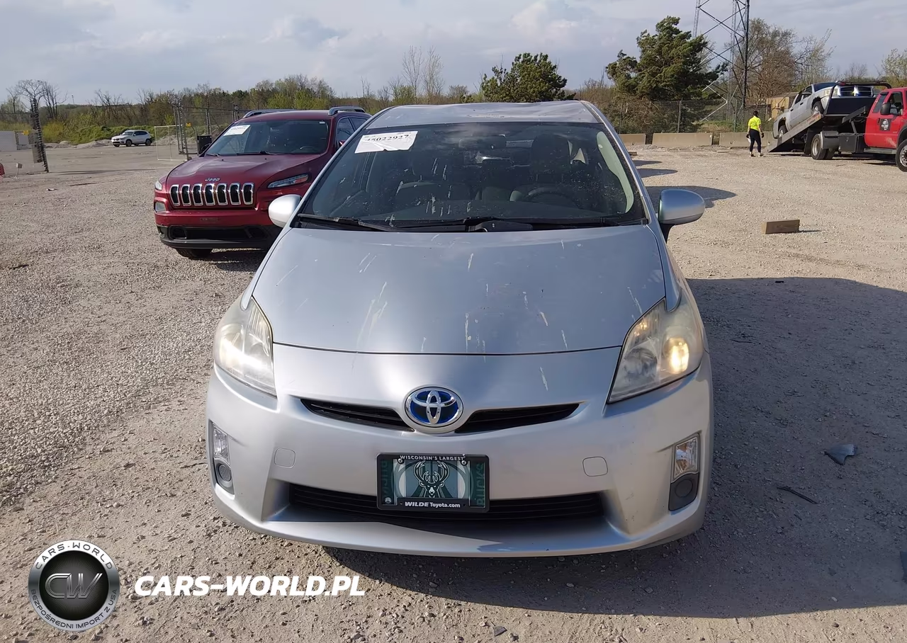 2011 Toyota Prius Two VIN:JTDKN3DU9B1362186 - 12