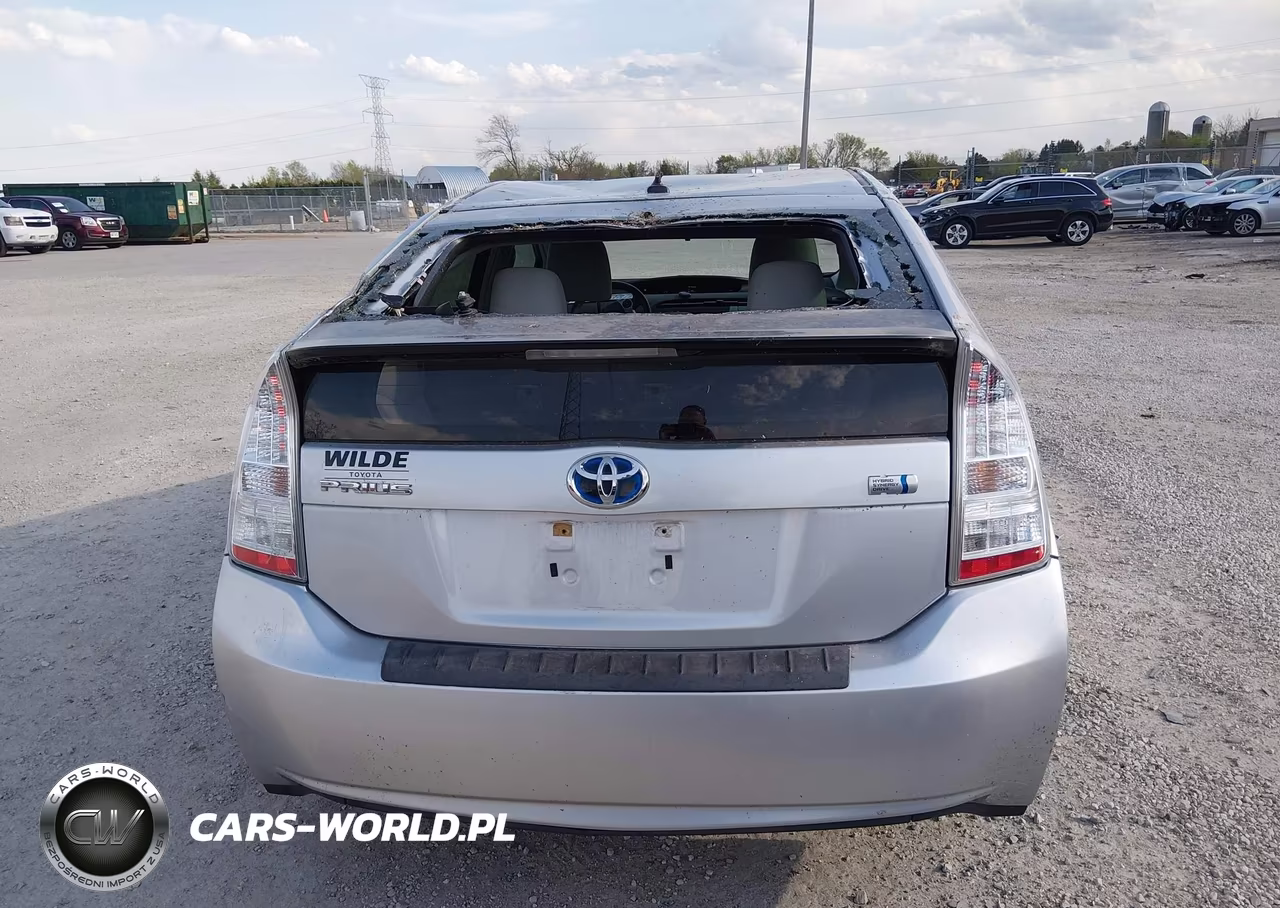 2011 Toyota Prius Two VIN:JTDKN3DU9B1362186 - 16