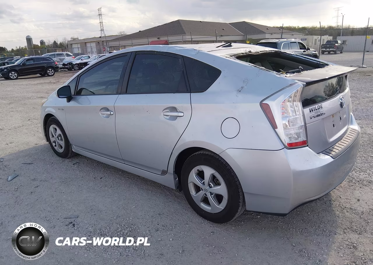2011 Toyota Prius Two VIN:JTDKN3DU9B1362186 - 3