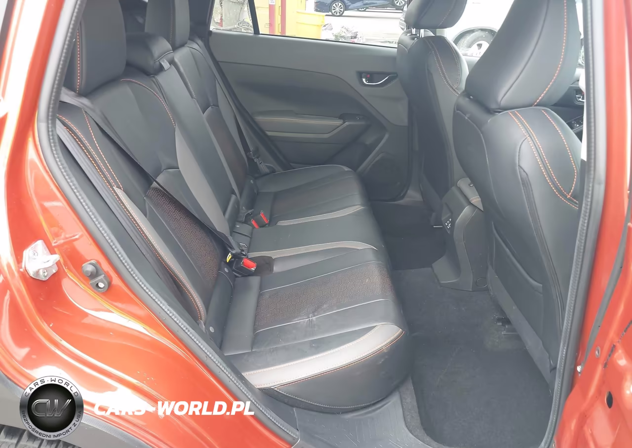 2024 Subaru Crosstrek Limited VIN:4S4GUHL61R3706211 - 8