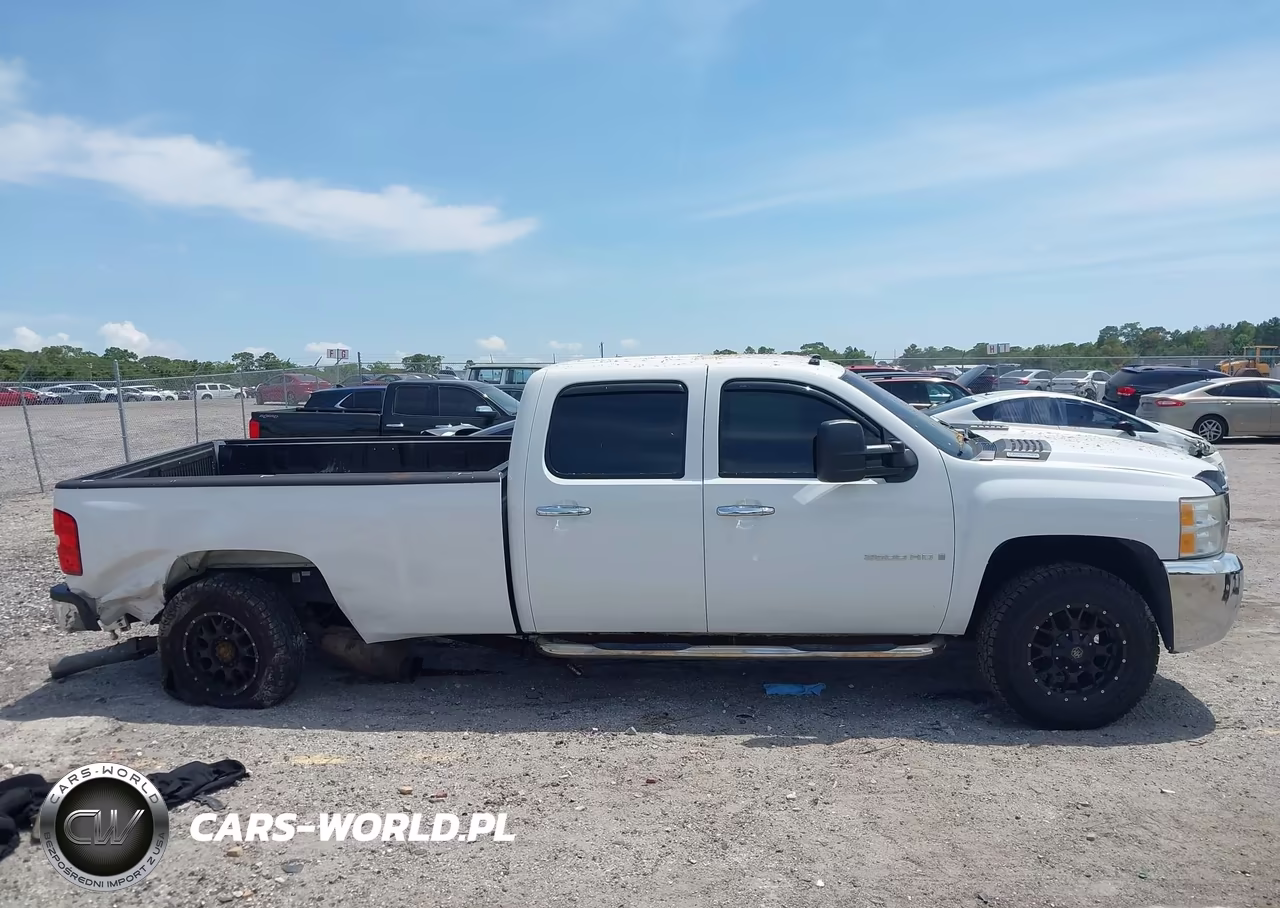 2007 Chevrolet Silverado 3500 Work Truck VIN:1GCHK33627F527818 - 13