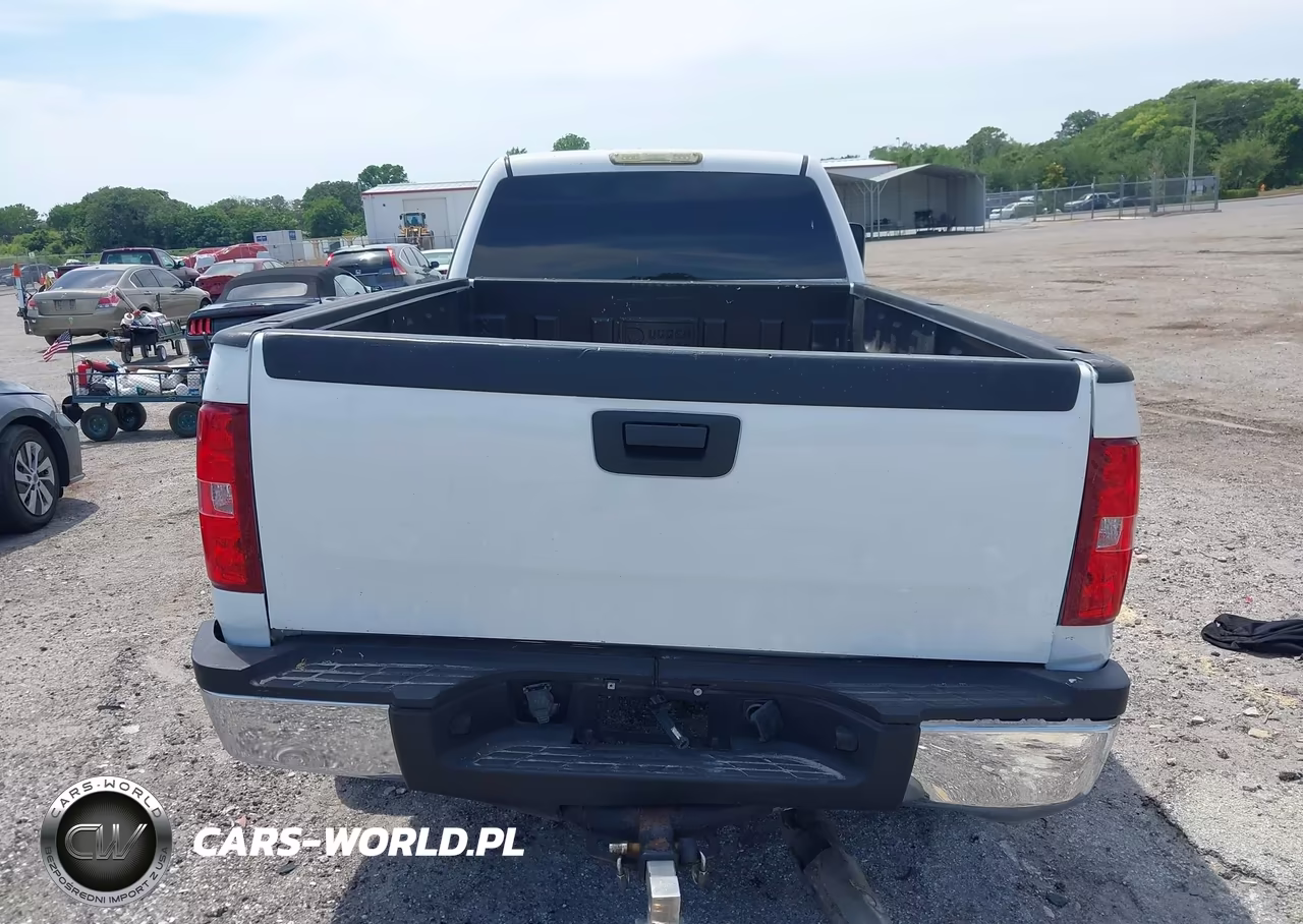 2007 Chevrolet Silverado 3500 Work Truck VIN:1GCHK33627F527818 - 16